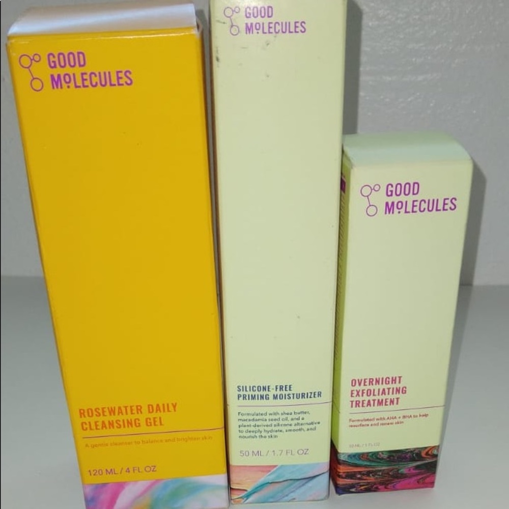 Good Molecules Bundle